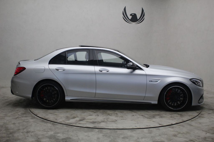 Foto do veículo MERCEDES-BENZ  C63 S AMG 2016 31.285 KM 389.000,00