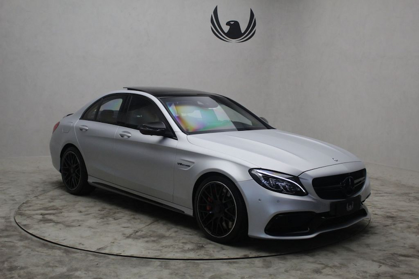 Foto do veículo MERCEDES-BENZ  C63 S AMG 2016 31.285 KM 389.000,00