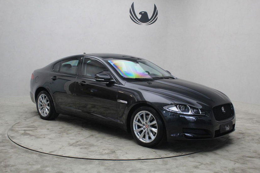 Foto do veículo JAGUAR  XF 2.0 LUXURY 2015 31.431 KM 119.000,00
