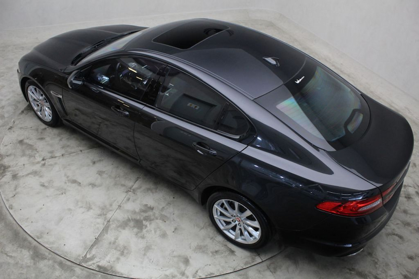 Foto do veículo JAGUAR  XF 2.0 LUXURY 2015 31.431 KM 119.000,00