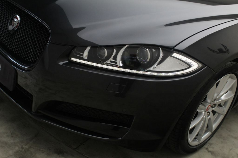 Foto do veículo JAGUAR  XF 2.0 LUXURY 2015 31.431 KM 119.000,00