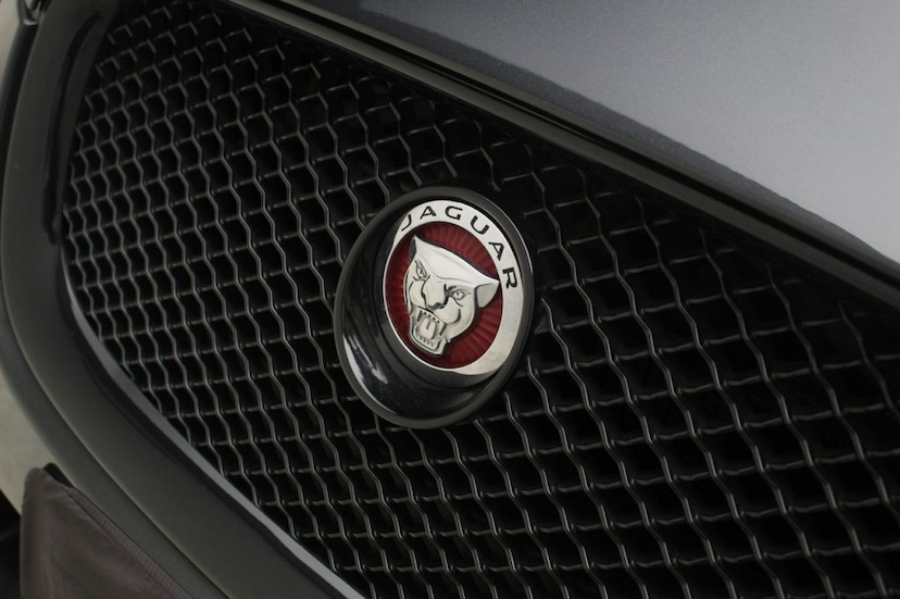 Foto do veículo JAGUAR  XF 2.0 LUXURY 2015 31.431 KM 119.000,00