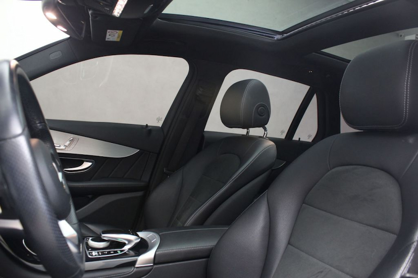 Foto do veículo MERCEDES-BENZ  GLC 250 2016 33.865 KM 179.000,00