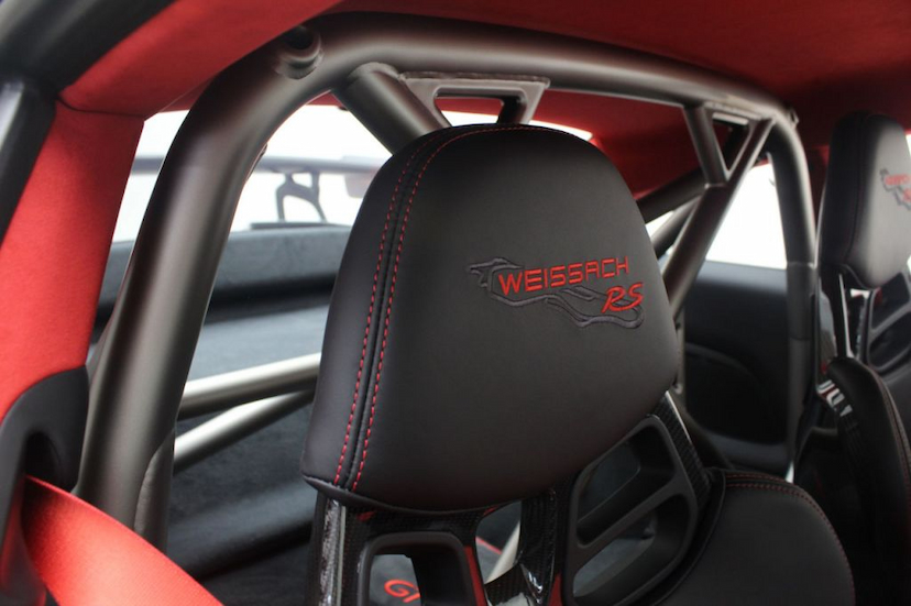 Foto do veículo PORSCHE  GT2 RS 2018 660 KM 2.680.000,00