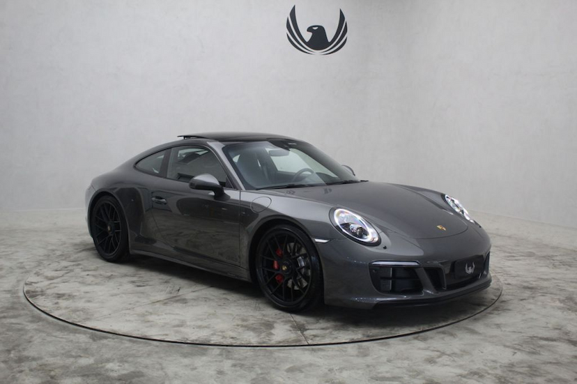 Foto do veículo PORSCHE  911 CARRERA GTS 2018 11.432 KM 689.000,00