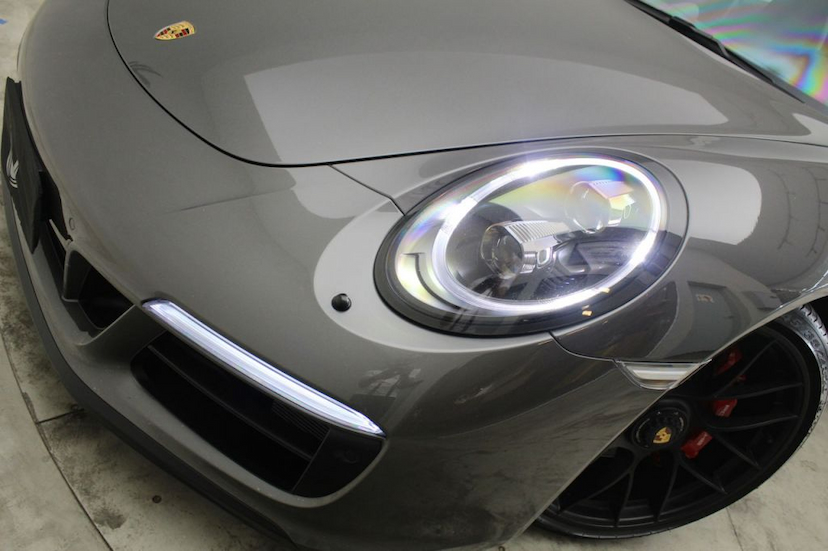 Foto do veículo PORSCHE  911 CARRERA GTS 2018 11.432 KM 689.000,00