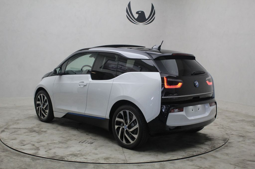 Foto do veículo BMW  I3 LCI FULL REX 2020 48 KM 260.000,00