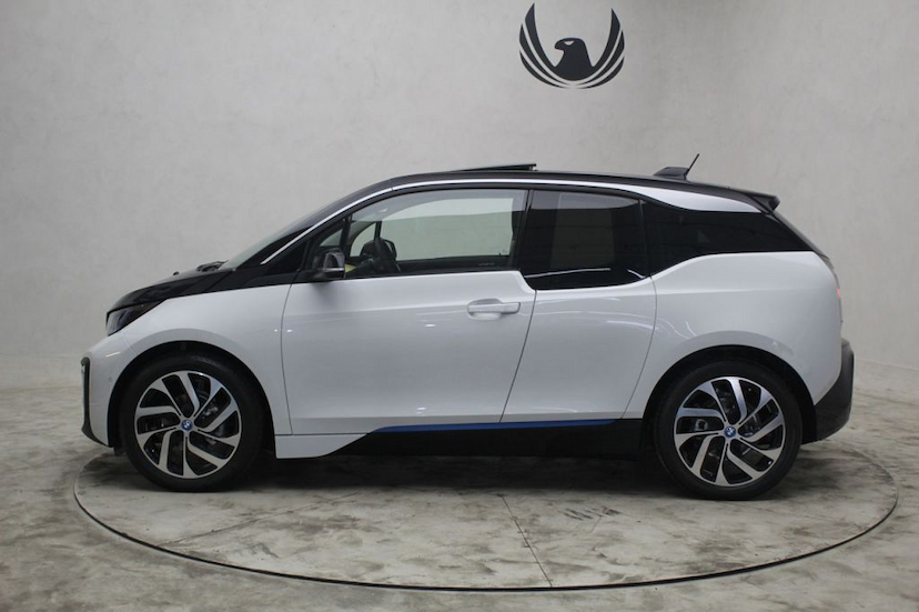 Foto do veículo BMW  I3 LCI FULL REX 2020 48 KM 260.000,00