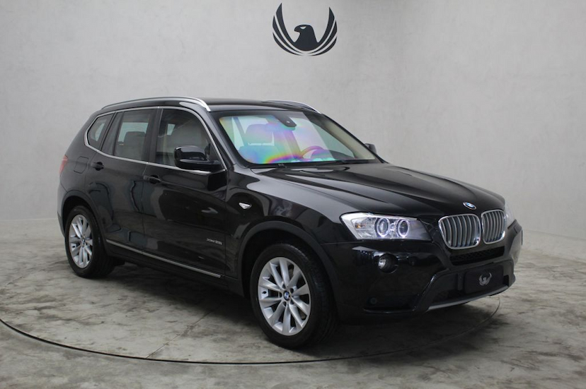 Foto do veículo BMW  X3 28I X-DRIVE 2014 56.500 KM 105.000,00