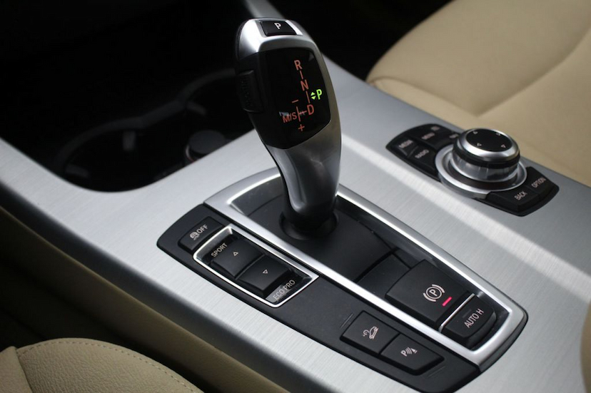 Foto do veículo BMW  X3 28I X-DRIVE 2014 56.500 KM 105.000,00