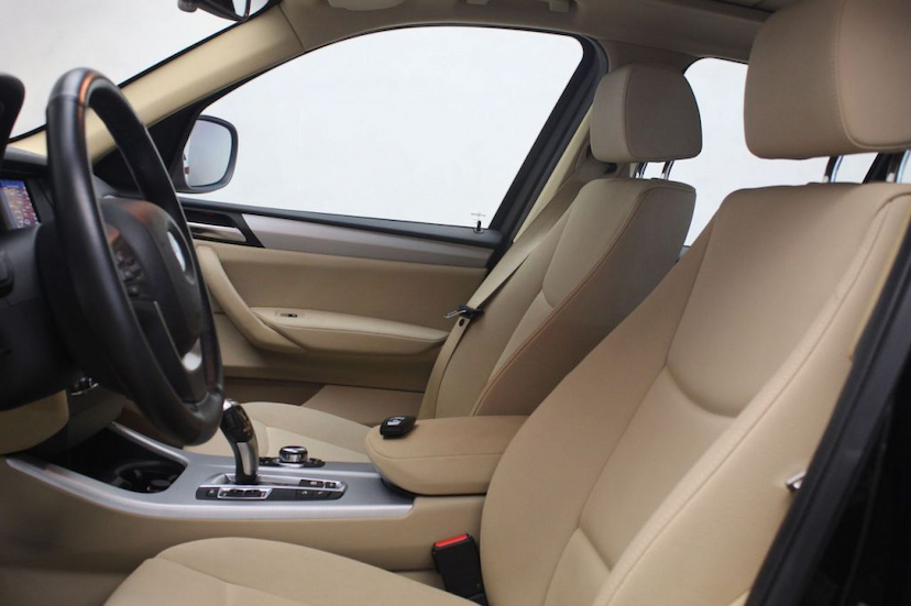 Foto do veículo BMW  X3 28I X-DRIVE 2014 56.500 KM 105.000,00