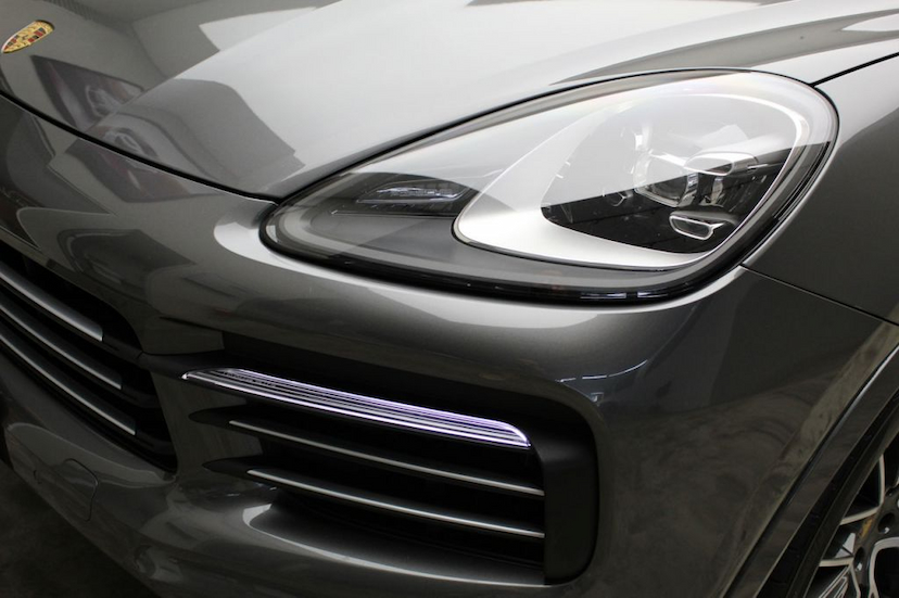 Foto do veículo PORSCHE  CAYENNE S 2019 8.000 KM 479.000,00