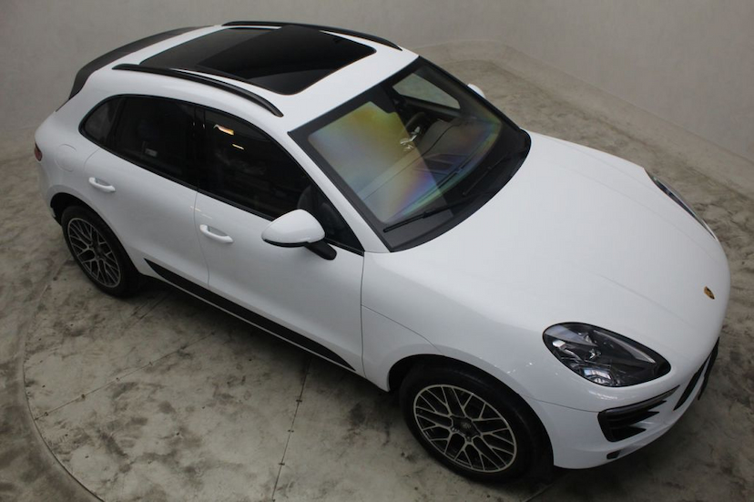 Foto do veículo PORSCHE  MACAN S 2018 26.900 KM 369.000,00