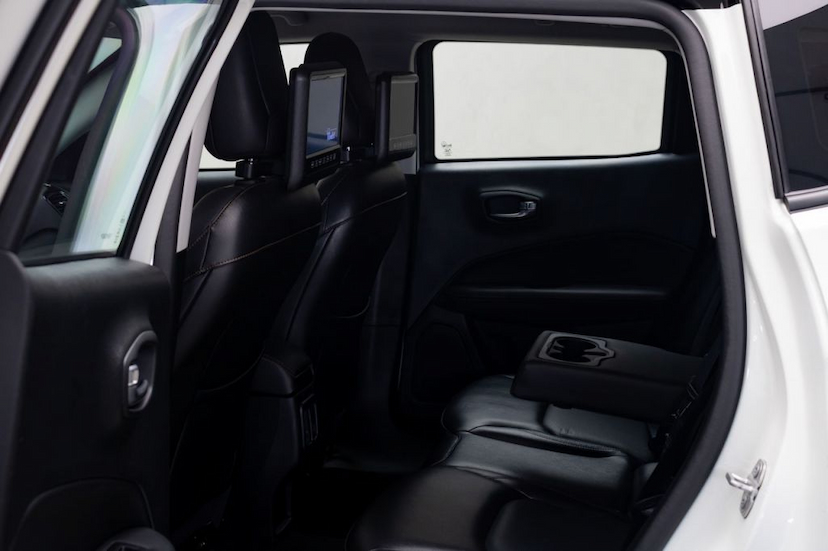 Foto do veículo JEEP  COMPASS LIMITED 2018 14.500 KM 149.000,00