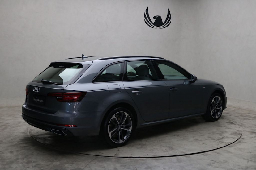 Foto do veículo AUDI A4 AVANT A4 AVANT PRESTIGE PLUS 2019 14.350 KM 179.000,00