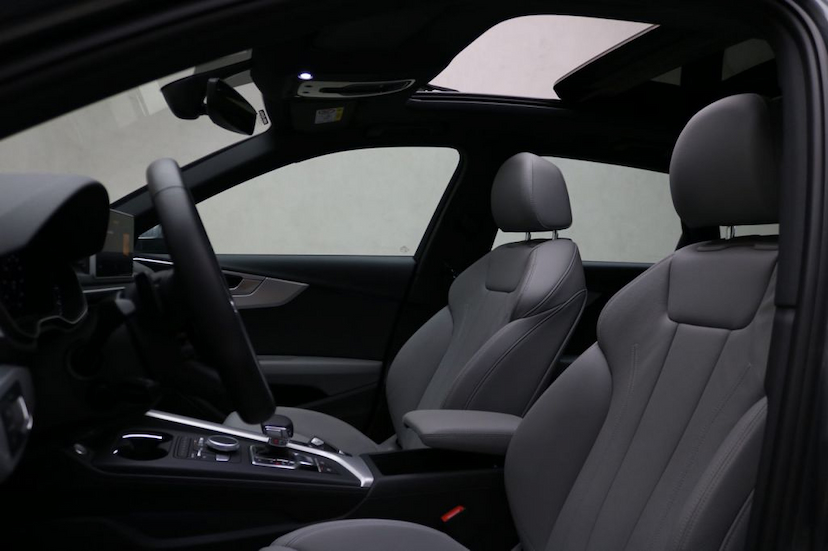 Foto do veículo AUDI A4 AVANT A4 AVANT PRESTIGE PLUS 2019 14.350 KM 179.000,00