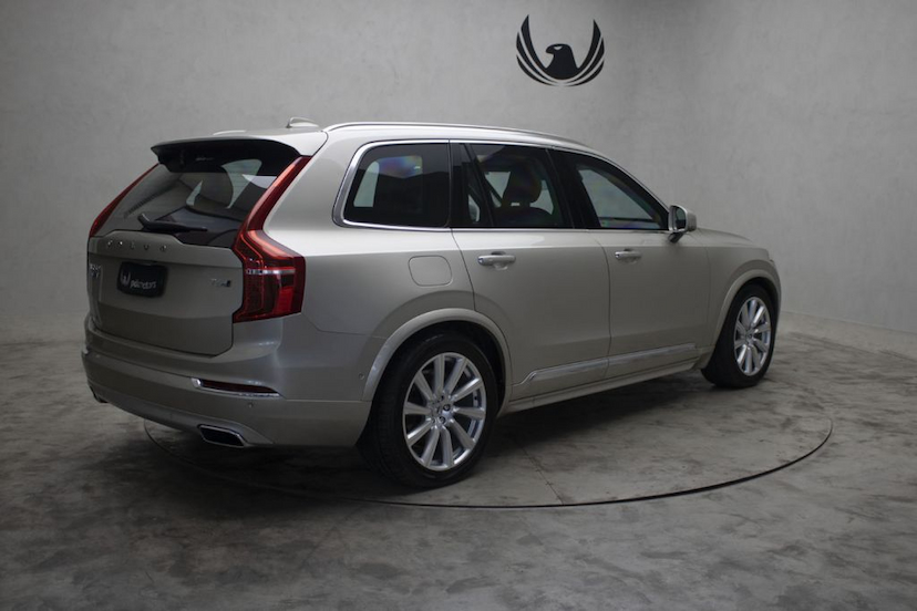 Foto do veículo VOLVO  XC90 T6 INSCRIPTION 7L 2016 72.810 KM 199.000,00
