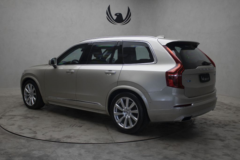 Foto do veículo VOLVO  XC90 T6 INSCRIPTION 7L 2016 72.810 KM 199.000,00