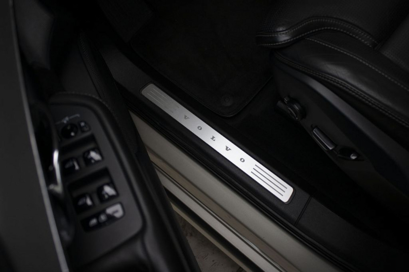 Foto do veículo VOLVO  XC90 T6 INSCRIPTION 7L 2016 72.810 KM 199.000,00