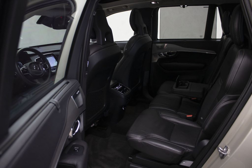 Foto do veículo VOLVO  XC90 T6 INSCRIPTION 7L 2016 72.810 KM 199.000,00