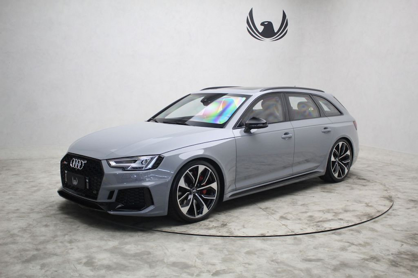 Foto do veículo AUDI RS 4 AVANT QUATTRO 2019 12.830 KM 579.000,00