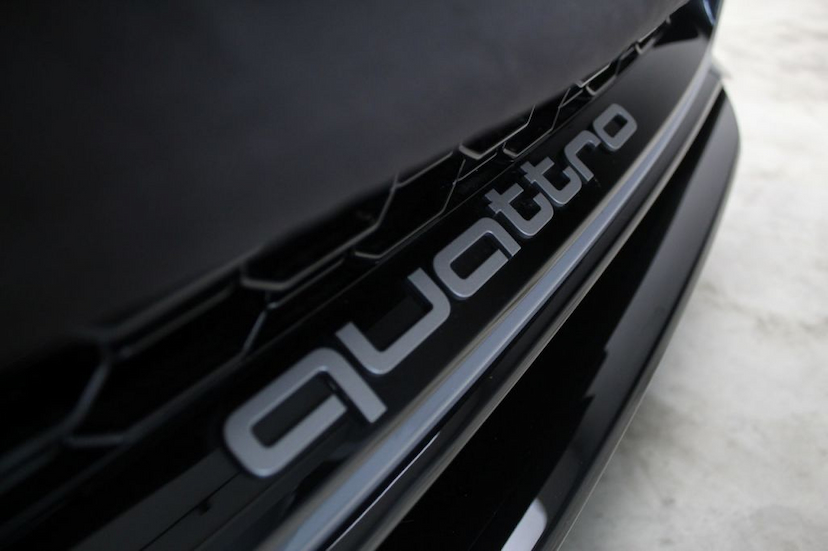 Foto do veículo AUDI RS 4 AVANT QUATTRO 2019 12.830 KM 579.000,00