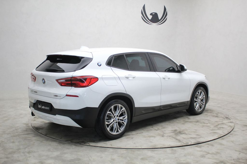Foto do veículo BMW  X2 18I GP S-DRIVE 2019 11.000 KM 209.000,00