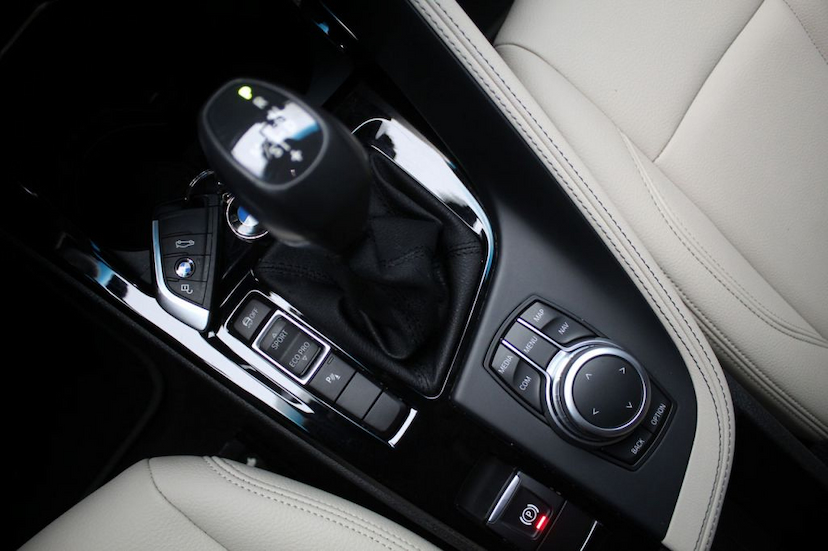 Foto do veículo BMW  X2 18I GP S-DRIVE 2019 11.000 KM 209.000,00