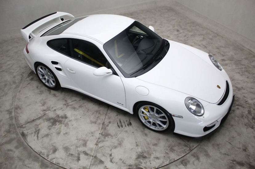 Foto do veículo PORSCHE  911 GT2 2008 22.850 KM 2.200.000,00