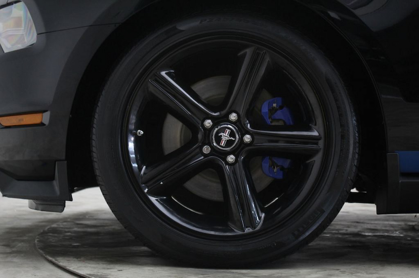 Foto do veículo FORD MUSTANG MUSTANG GT PREMIUM 2012 27.135 KM 210.000,00