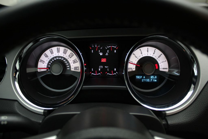 Foto do veículo FORD MUSTANG MUSTANG GT PREMIUM 2012 27.135 KM 210.000,00