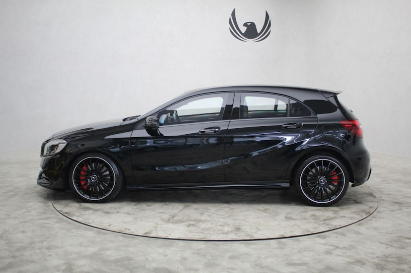 Foto do veículo MERCEDES-BENZ  A45 AMG 2018 4.971 KM 269.000,00