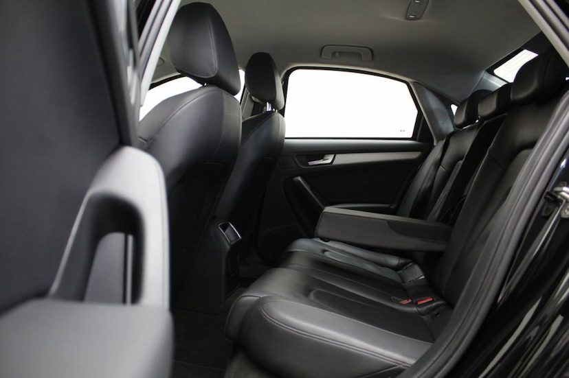 Foto do veículo AUDI A4 SEDAN A4 1.8 AMBIENTE 2016 60.200 KM 94.900,00