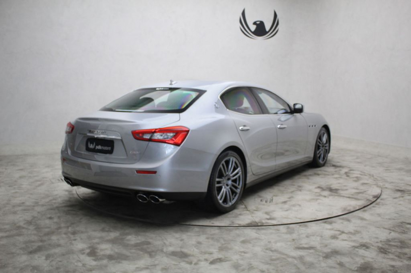Foto do veículo MASERATI GHIBLI GHIBLI S Q4 2014 9.270 KM 399.000,00