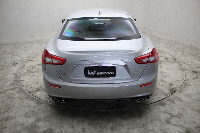 Foto do veículo MASERATI GHIBLI GHIBLI S Q4 2014 9.270 KM 399.000,00