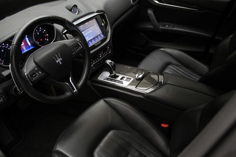Foto do veículo MASERATI GHIBLI GHIBLI S Q4 2014 9.270 KM 399.000,00