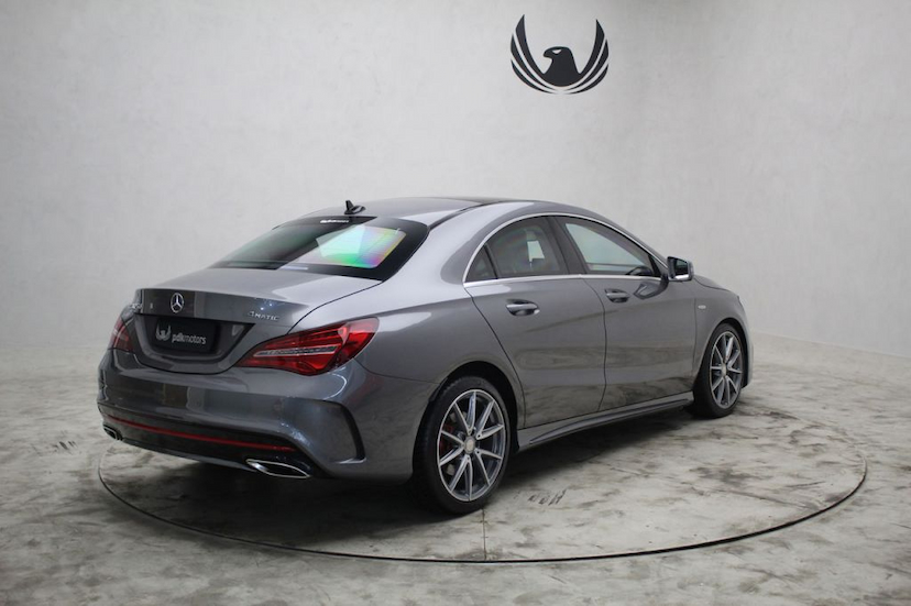 Foto do veículo MERCEDES-BENZ  CLA 250 SPORT 2017 52.124 KM 175.000,00