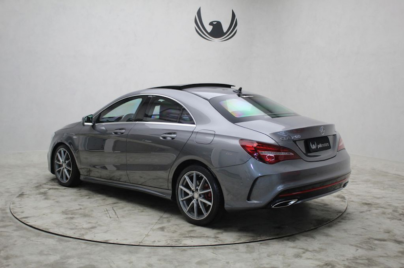 Foto do veículo MERCEDES-BENZ  CLA 250 SPORT 2017 52.124 KM 175.000,00