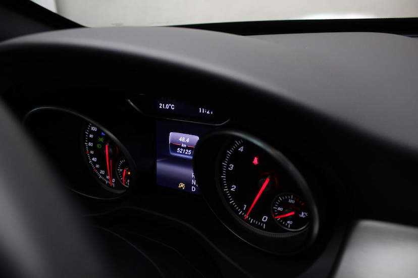 Foto do veículo MERCEDES-BENZ  CLA 250 SPORT 2017 52.124 KM 175.000,00