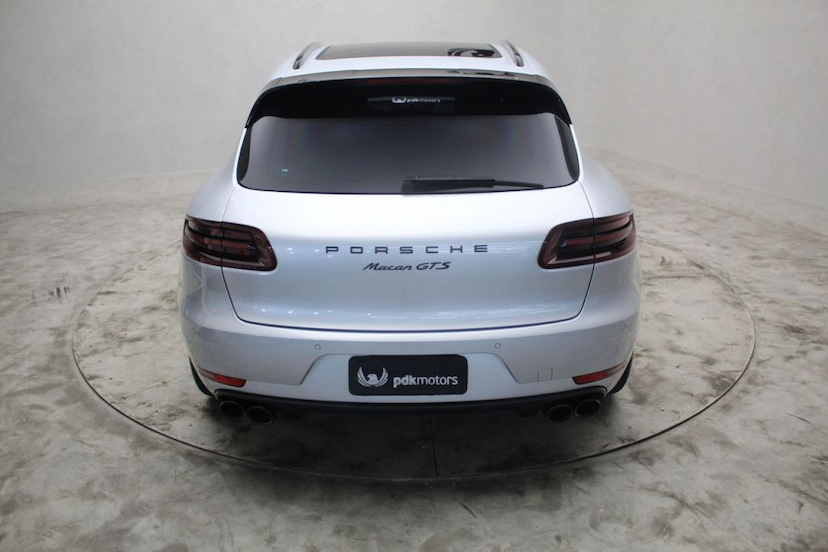 Foto do veículo PORSCHE MACAN MACAN GTS 2017 28.344 KM 389.000,00