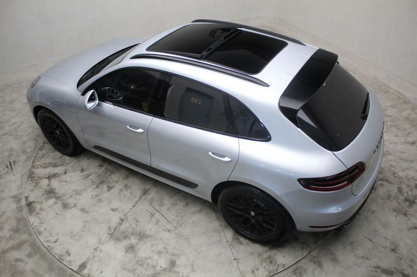 Foto do veículo PORSCHE MACAN MACAN GTS 2017 28.344 KM 389.000,00