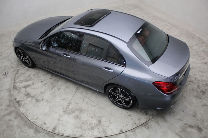 Foto do veículo MERCEDES-BENZ  C300 SPORT 2018 16.971 KM 199.900,00