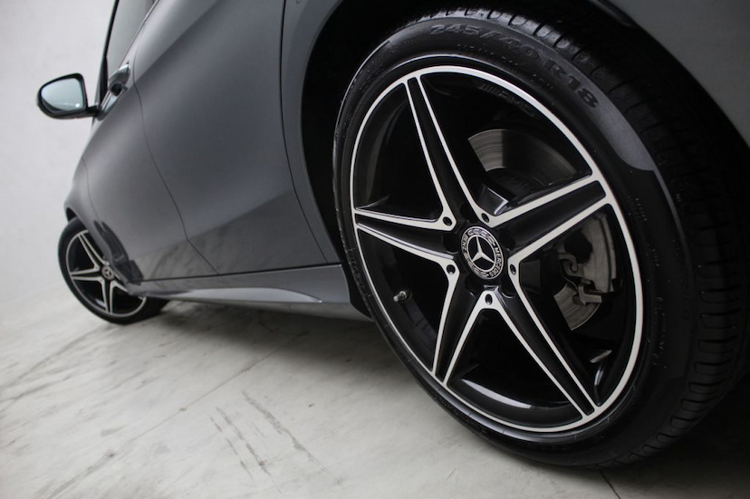 Foto do veículo MERCEDES-BENZ  C300 SPORT 2018 16.971 KM 199.900,00