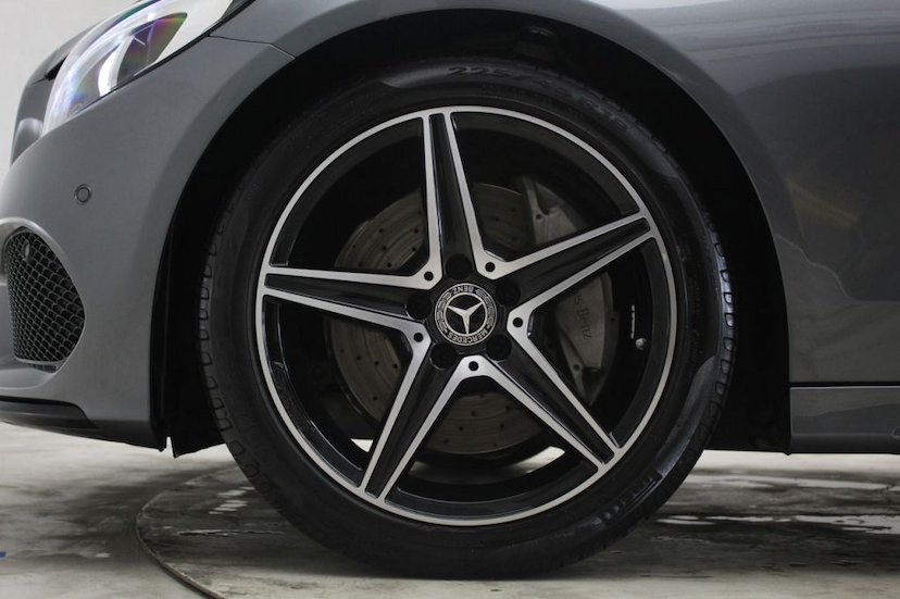 Foto do veículo MERCEDES-BENZ  C300 SPORT 2018 16.971 KM 199.900,00
