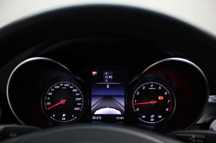 Foto do veículo MERCEDES-BENZ  C200 AVANTGARD 2017 33.780 KM 169.000,00