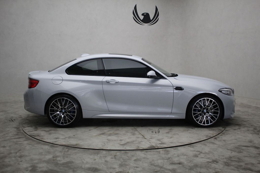 Foto do veículo BMW  M2 COMPETITION 2019 3.713 KM 369.000,00