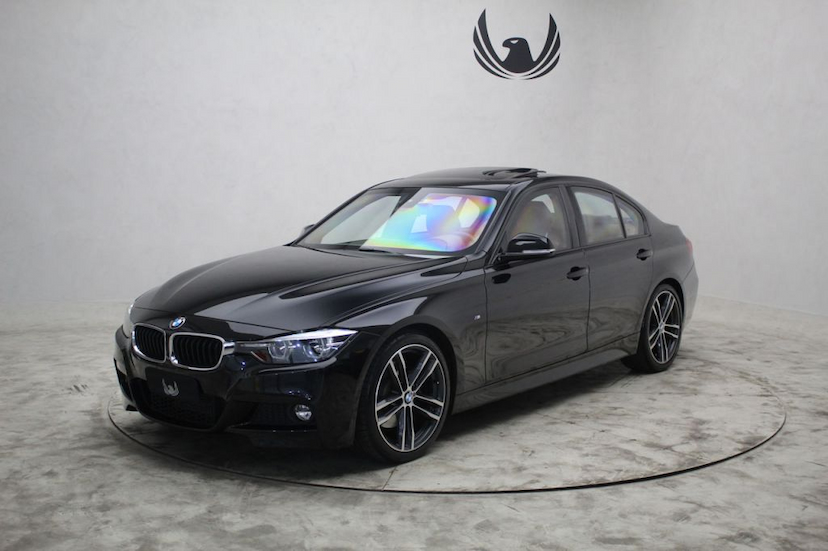 Foto do veículo BMW 328I 328I M SPORT 2018 19.892 KM 180.000,00