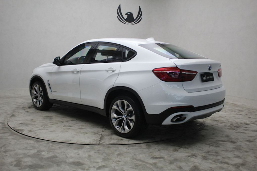 Foto do veículo BMW X6 35I X-DRIVE 2018 35.547 KM 349.000,00