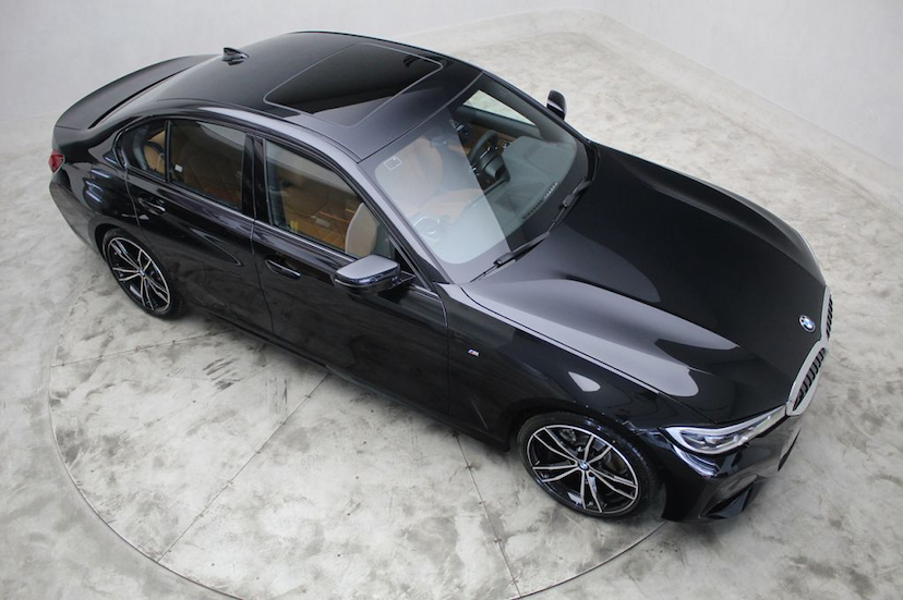 Foto do veículo BMW 320I M SPORT 2021 50 KM 339.000,00