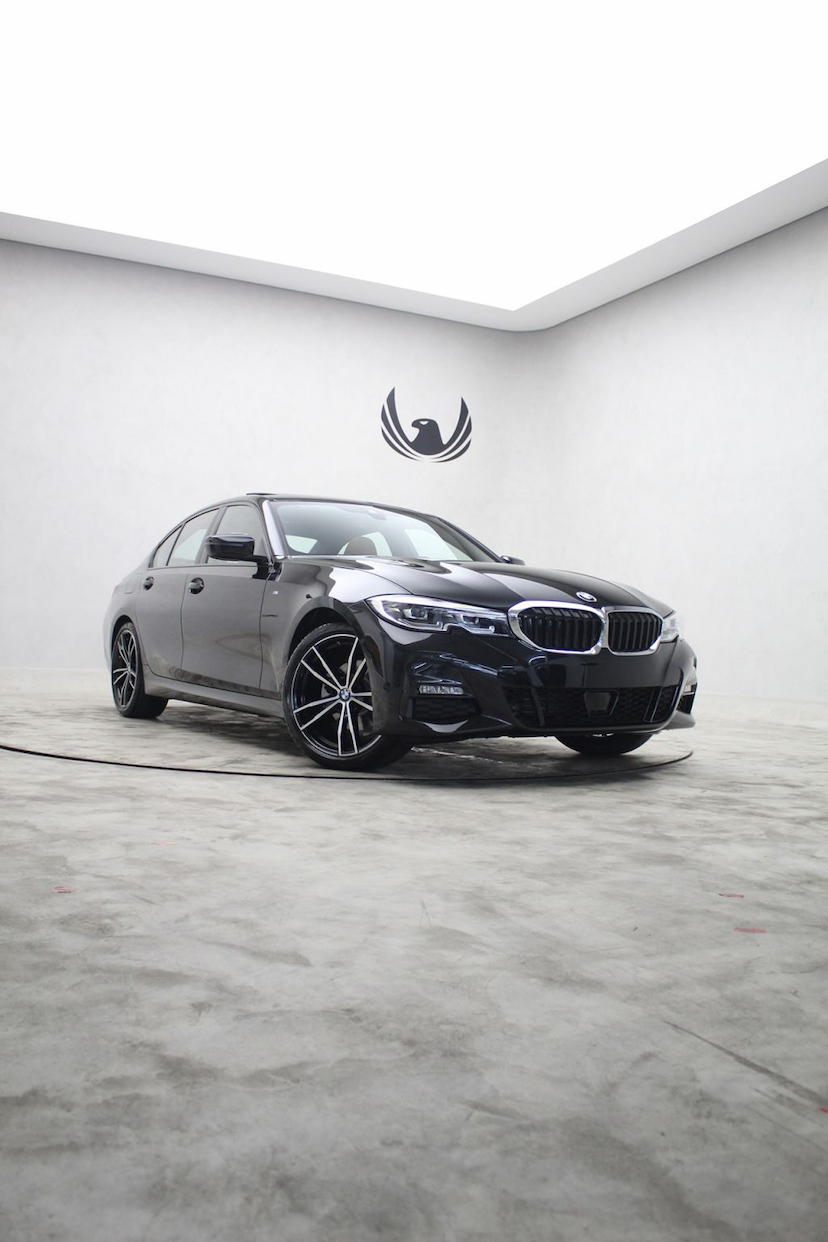 Foto do veículo BMW 320I M SPORT 2021 50 KM 339.000,00